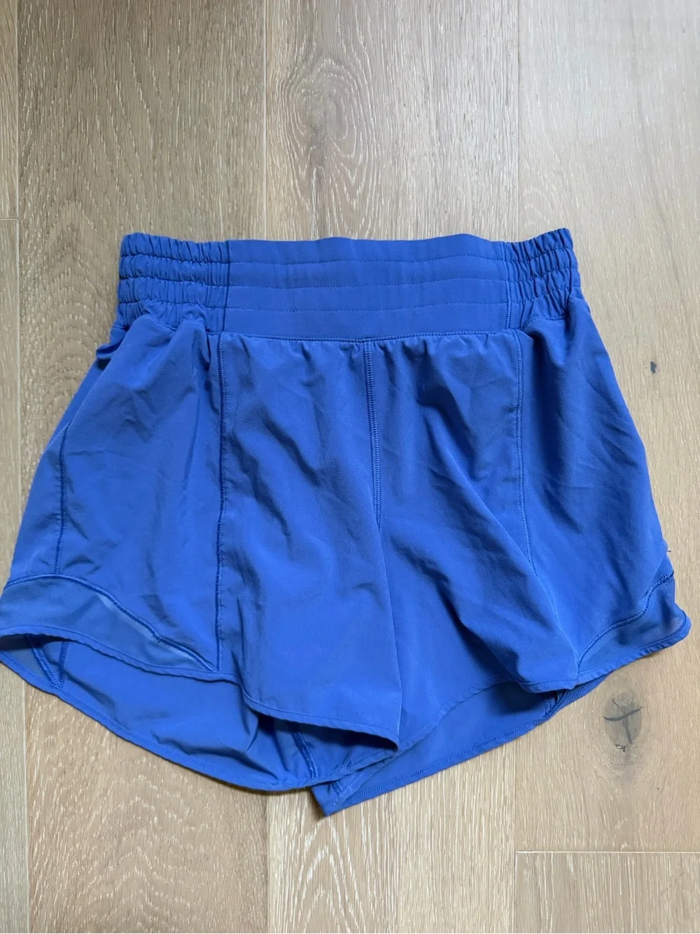 Lululemon Hawaiian Islands Hotty Hot Low Rise Short 2.5